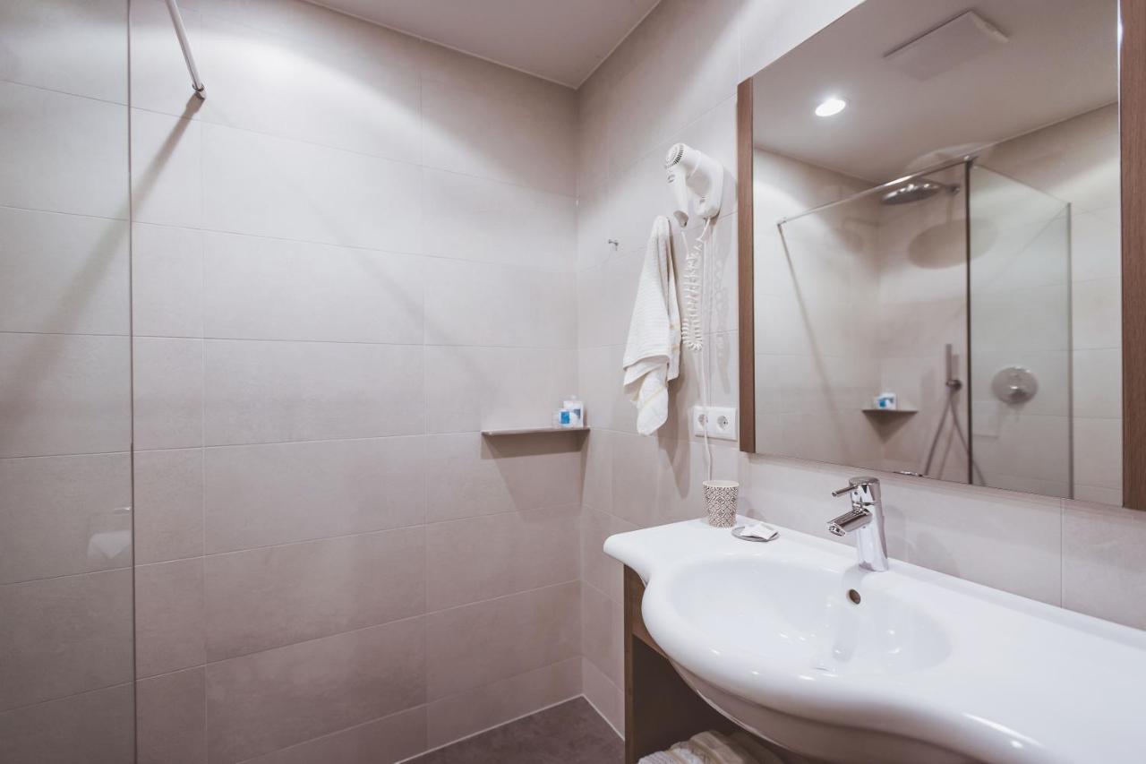 Hotel Bergland Кадипьетра Экстерьер фото